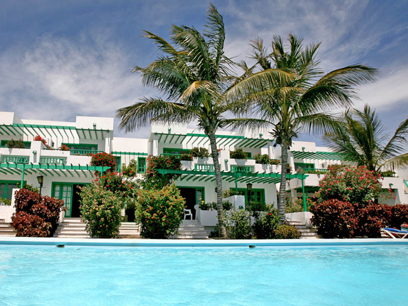 Nazaret Apartments